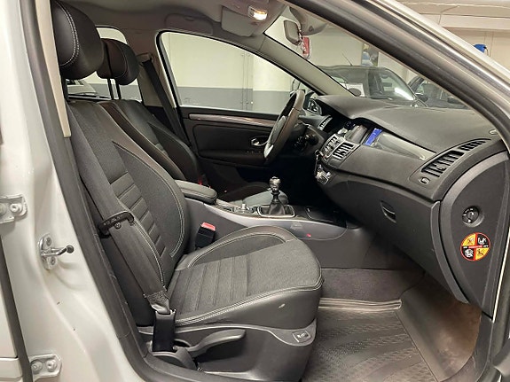 Renault Laguna 13 of 23