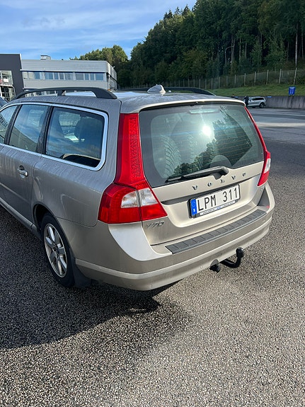 Volvo V70 5 of 5
