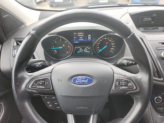 Ford Kuga 2 of 14
