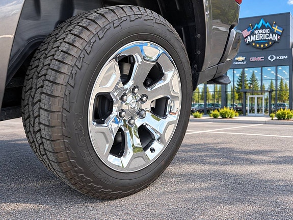 Dodge RAM 1500 9 of 20