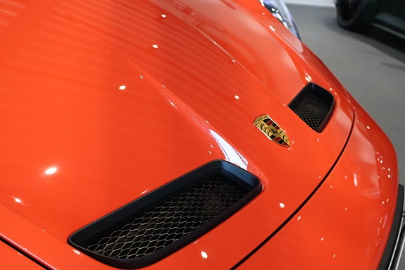 Porsche 911 GT3 13 of 29
