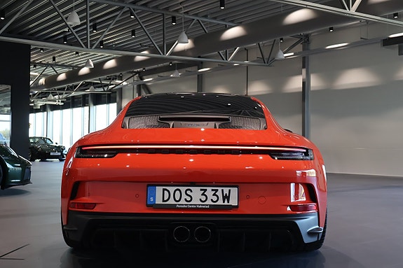 Porsche 911 GT3 6 of 29