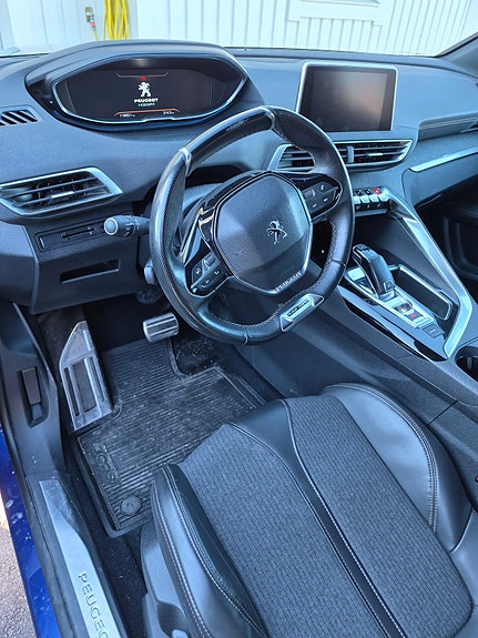 Peugeot 3008 5 of 5