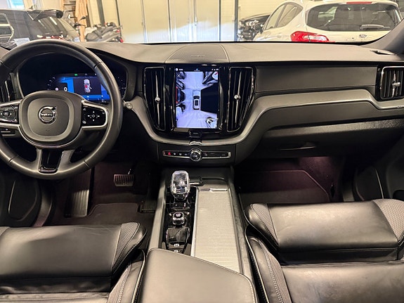 Volvo XC60 19 of 26