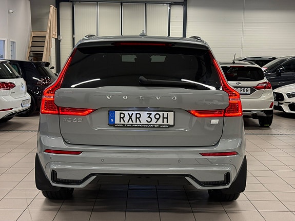 Volvo XC60 9 of 26