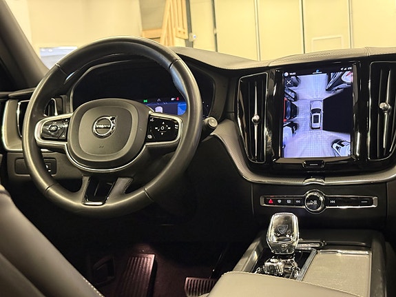Volvo XC60 21 of 26