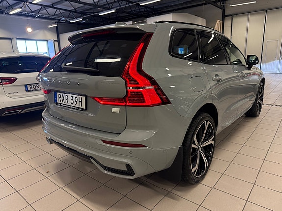 Volvo XC60 11 of 26