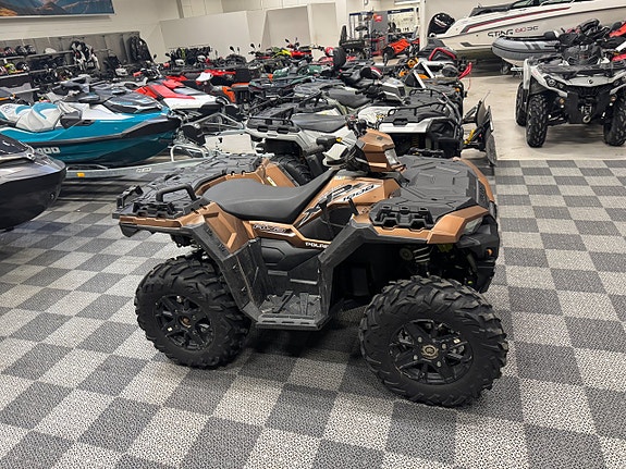 Polaris Sportsman XP 1000 T3b 2 of 6