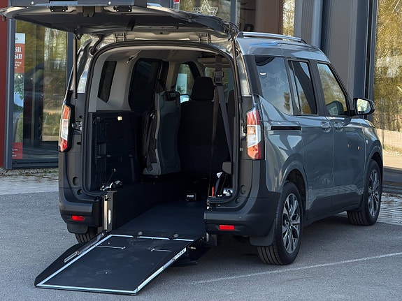 Ford Courier Tourneo 12 of 28
