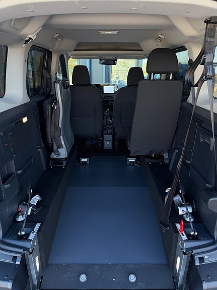 Ford Courier Tourneo 11 of 28