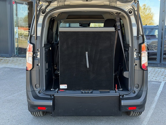 Ford Courier Tourneo 8 of 28