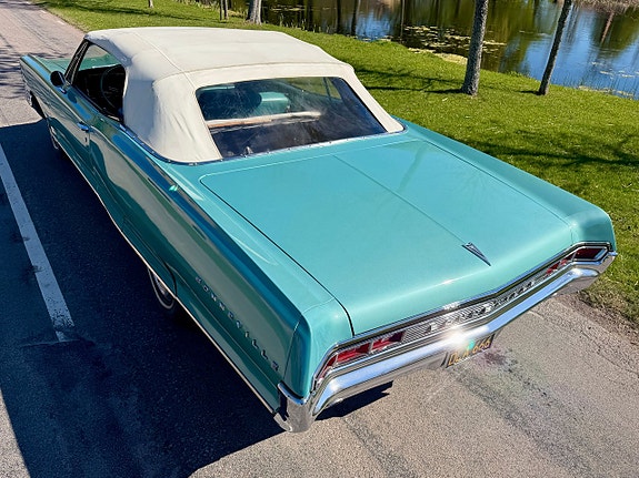Pontiac Bonneville 7 of 23