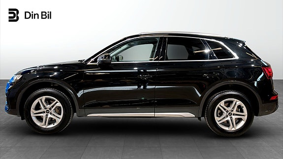 Audi Q5 2 of 5