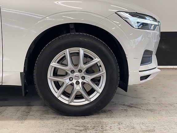 Volvo XC60 6 of 19
