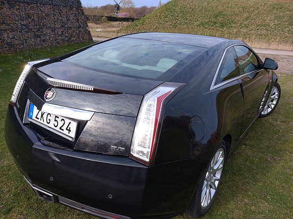 Cadillac CTS 3 of 9