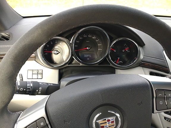 Cadillac CTS 8 of 9