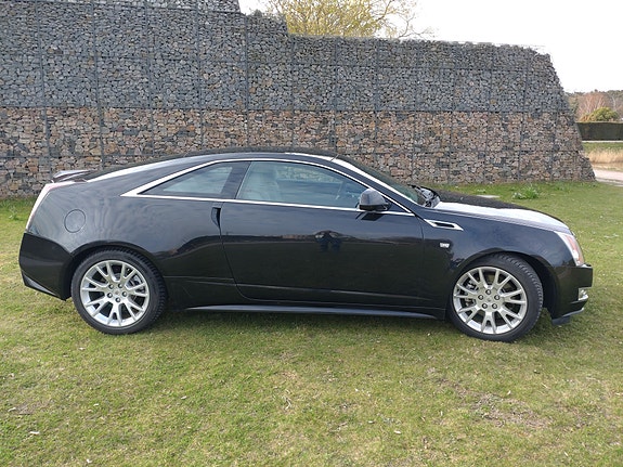 Cadillac CTS 4 of 9