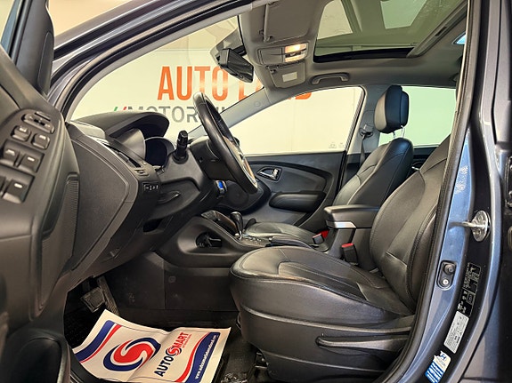 Hyundai ix35 8 of 26