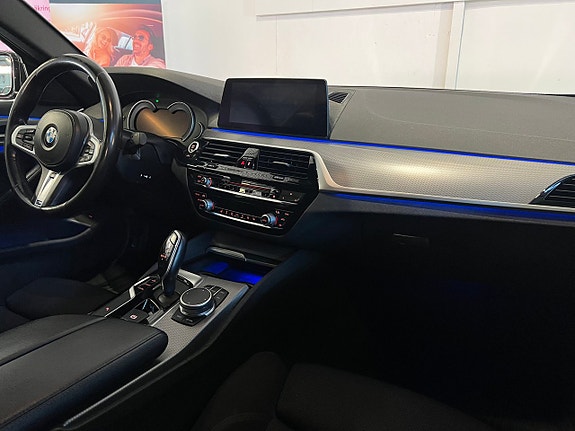 BMW 520d 11 of 18