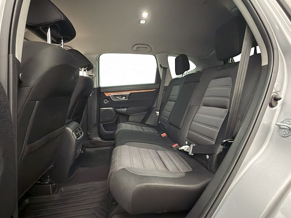 Honda CR-V 24 of 30
