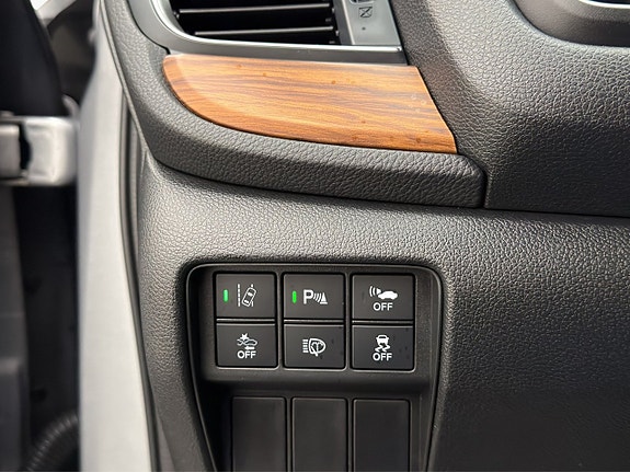 Honda CR-V 14 of 30