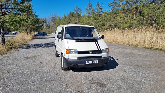 Volkswagen Transporter 2 of 5