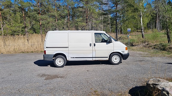 Volkswagen Transporter 3 of 5