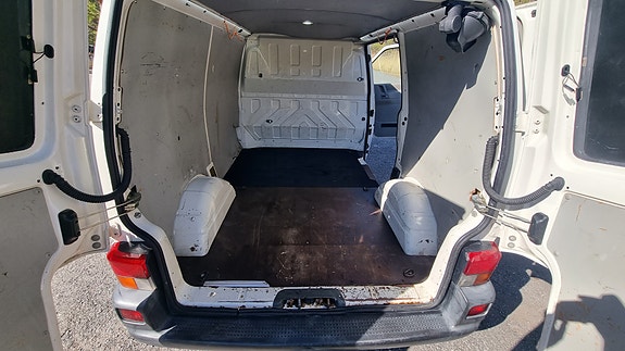 Volkswagen Transporter 8 of 9