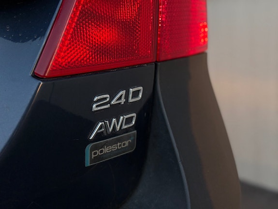Volvo XC70 11 of 21