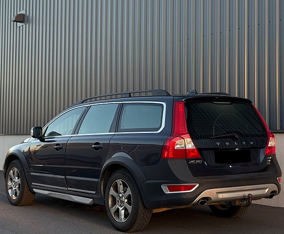 Volvo XC70 6 of 21
