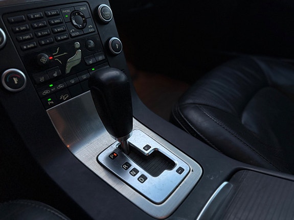 Volvo XC70 21 of 21