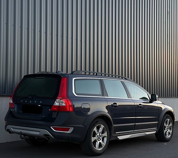 Volvo XC70 8 of 21