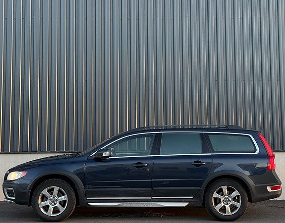 Volvo XC70 10 of 21