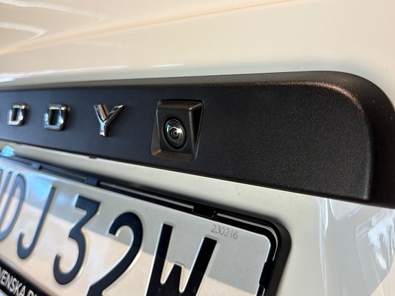 Volkswagen Caddy 6 of 13