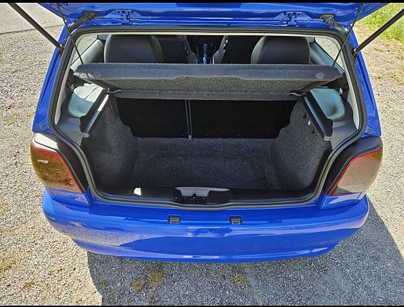 Volkswagen Polo 11 of 14