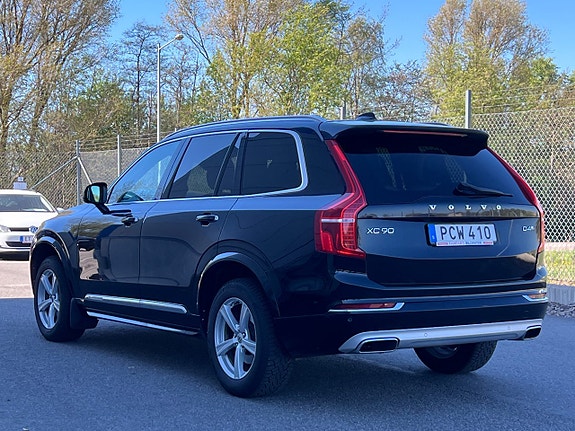 Volvo XC90 4 of 30