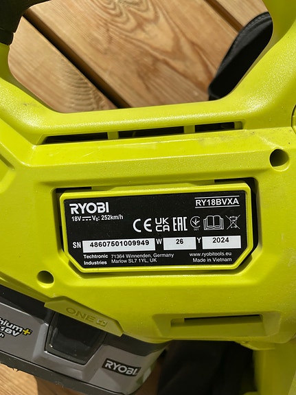 Product image 3 of 3