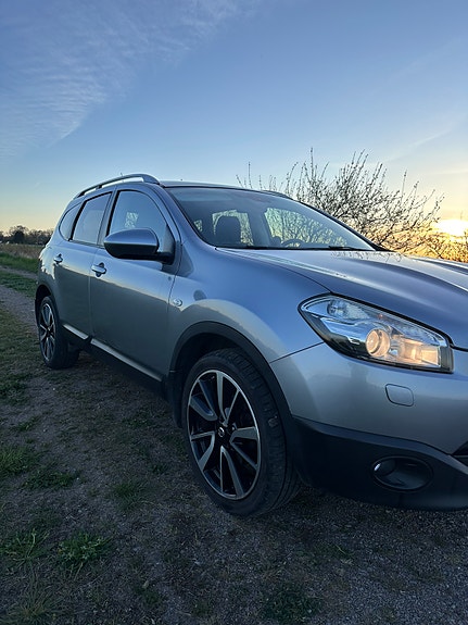 Nissan Qashqai+2 2 of 5