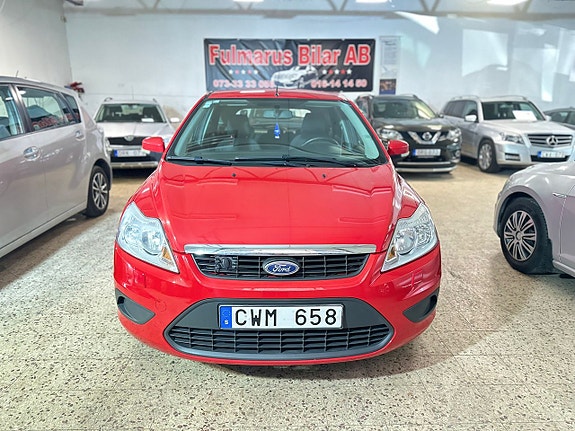 Ford Focus 2 of 14