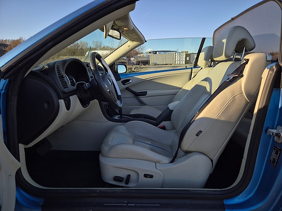 Saab 9-3 4 of 5