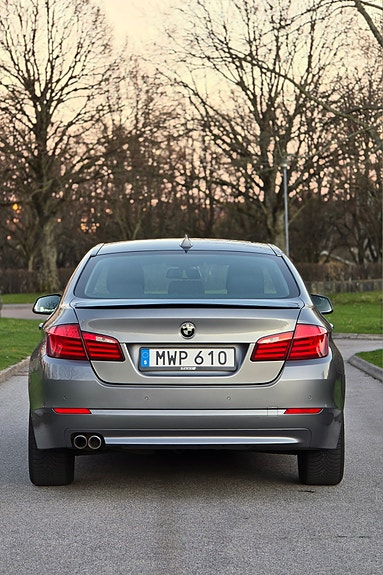 BMW 520d 12 of 13