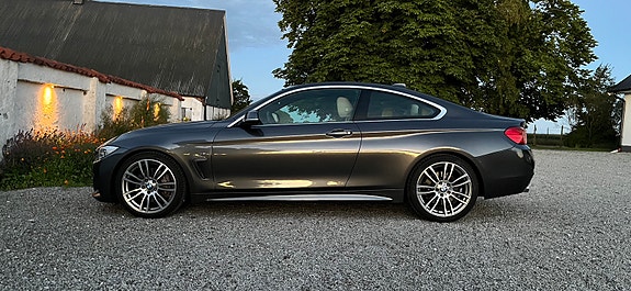 BMW 440i 8 of 14
