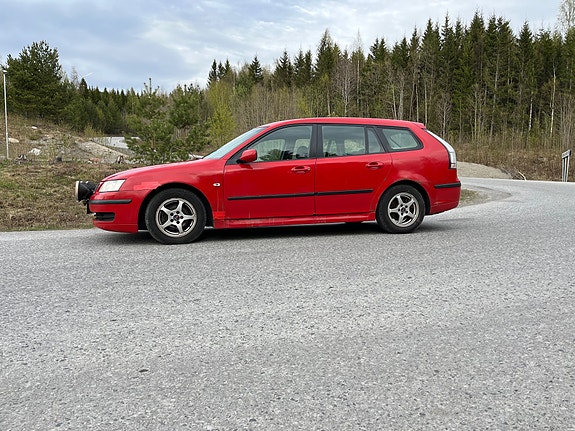 Saab 9-3 2 of 5