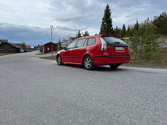 Saab 9-3 4 of 5
