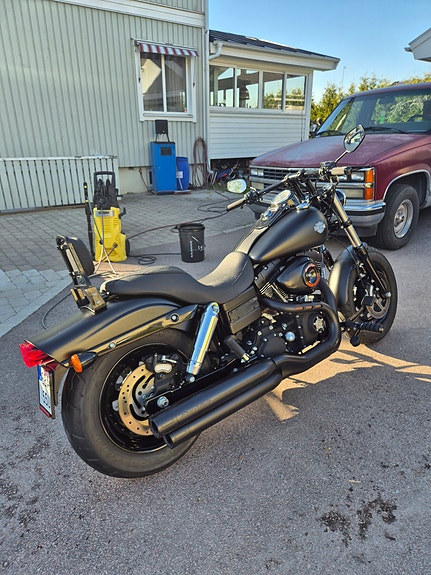 Harley-Davidson Fat Bob 3 of 4