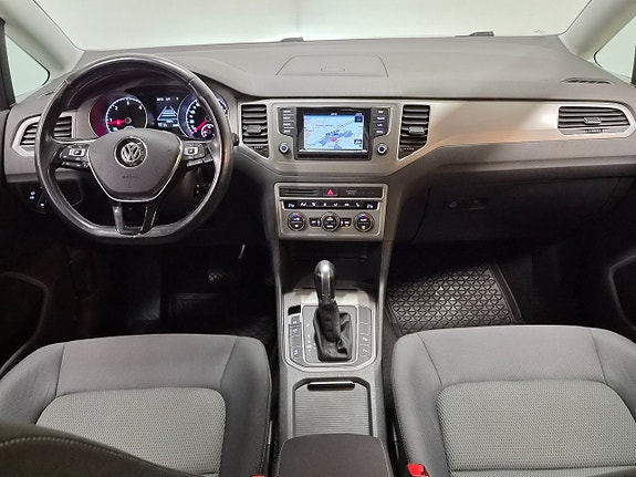 Volkswagen Golf Sportsvan 9 of 23