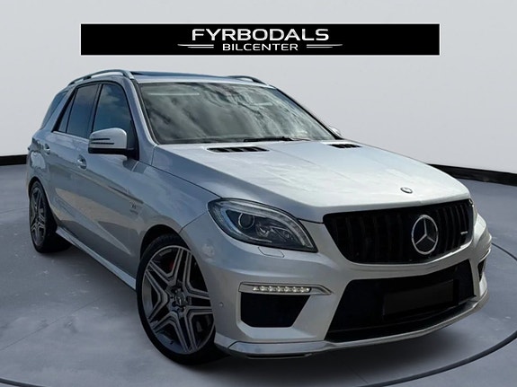 Mercedes-Benz ML63 5 of 5