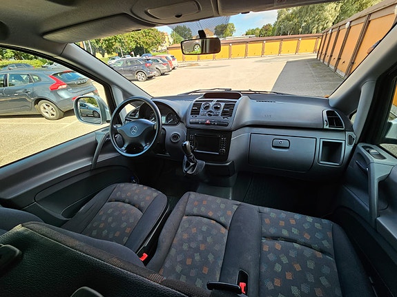 Mercedes-Benz Vito 111 4 of 5