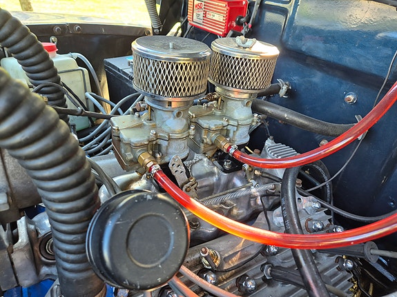 Ford V8 6 of 7