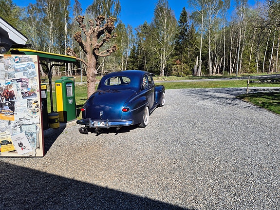 Ford V8 2 of 5